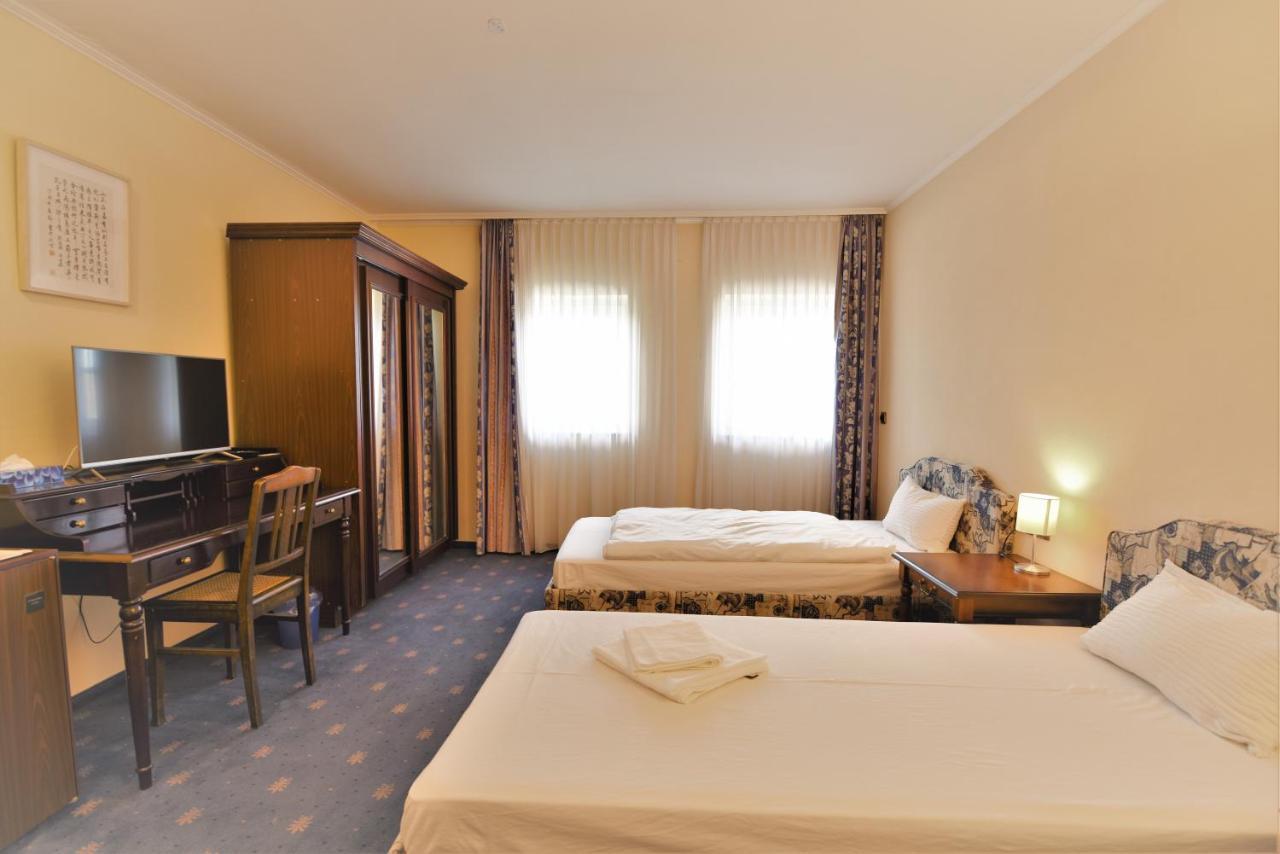 Landhotelullrich باومهولدر المظهر الخارجي الصورة